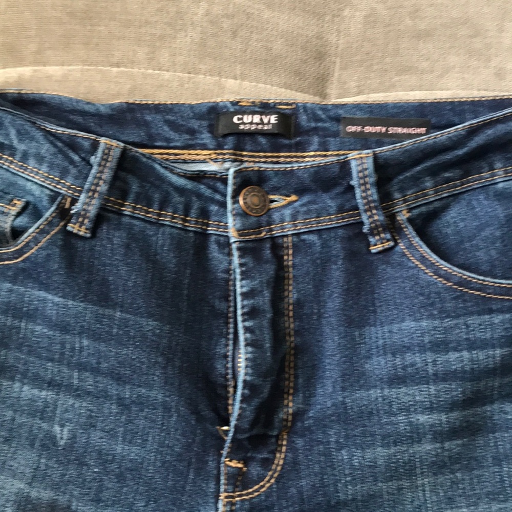 COPY - Curve Appeal Off Duty Straight jeans size 8